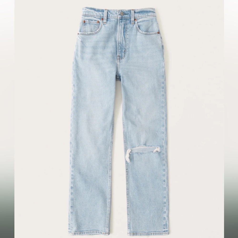 Abercrombie Ultra High Rise straight leg jean